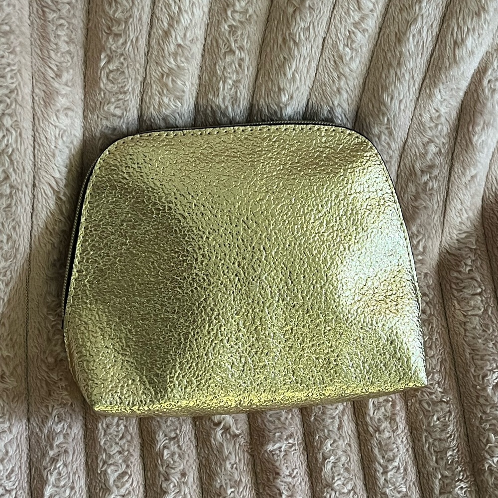 Estee Lauder Gold Metallic Makeup Cosmetic Bag Brand New Travel Size Shiny Pouch